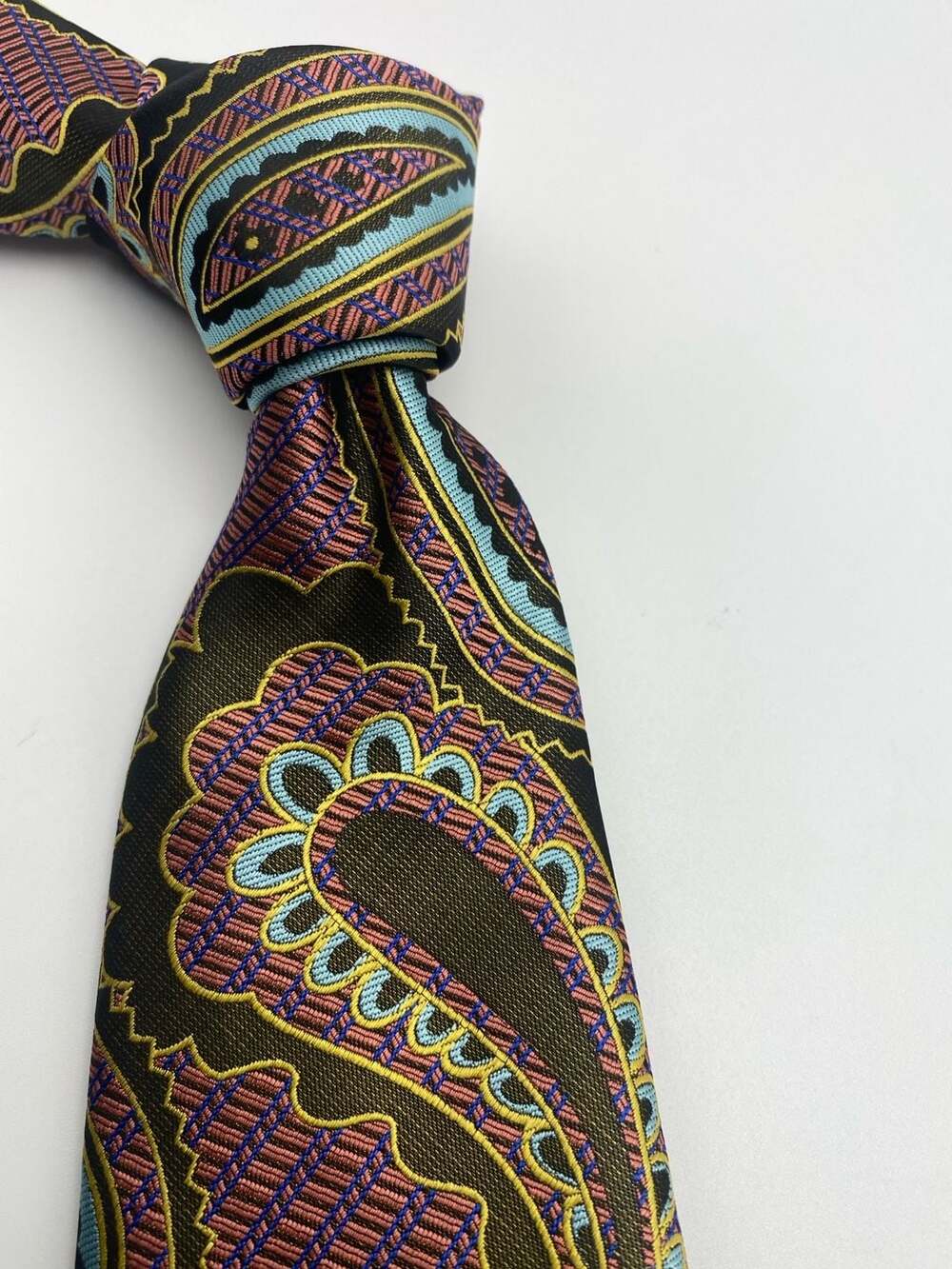 Imani Uomo Bow Knot Tie with Paisley Pattern